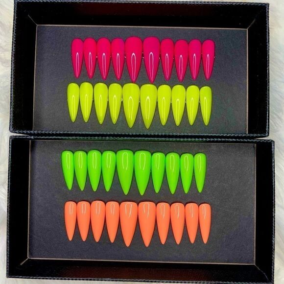 Bundle of 4 Neon 💖💛💚🧡 - Picture 1 of 10